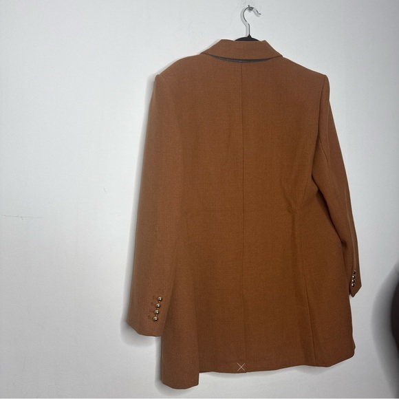 Women's Double-Breasted Brown Coat - Picture 4 of 7